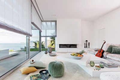 Liftgardiner, SG 2360, Casa Violi, Mallorca, Spain