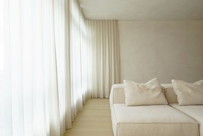 Curtain Systems, SG 6465, Polyflax, Centre Point Residence, London, United Kingdom