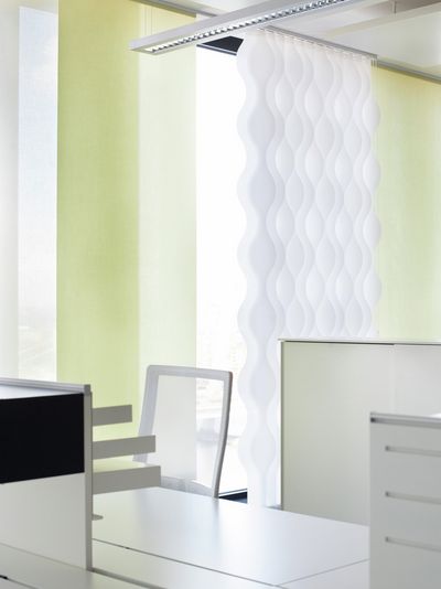 Lamellgardiner, SG 2910, Multi Visio, Room shot "Kranhaus", Cologne, Germany, Vertical Waves