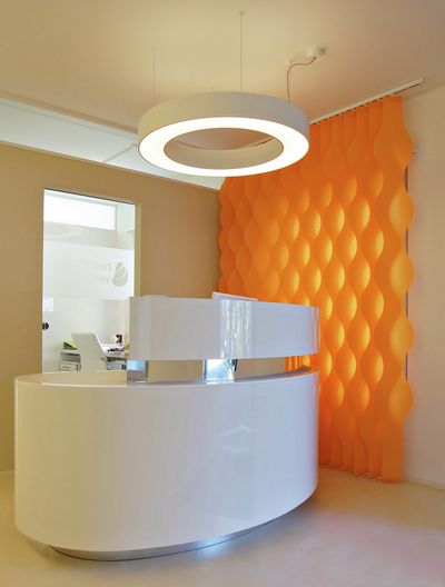 Lamellgardiner, SG 2950, Multi Shadow, Doctor's Office, Zug, Switzerland, Vertical Waves